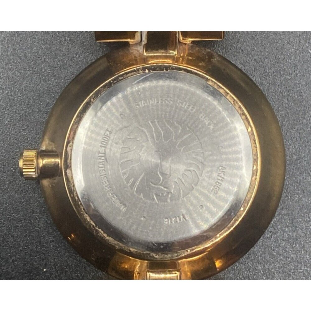 Anne Klein Women Watch Round Dial 26mm Crystals Gold Tone New Battery Runs LOOK - Picture 4 of 14
